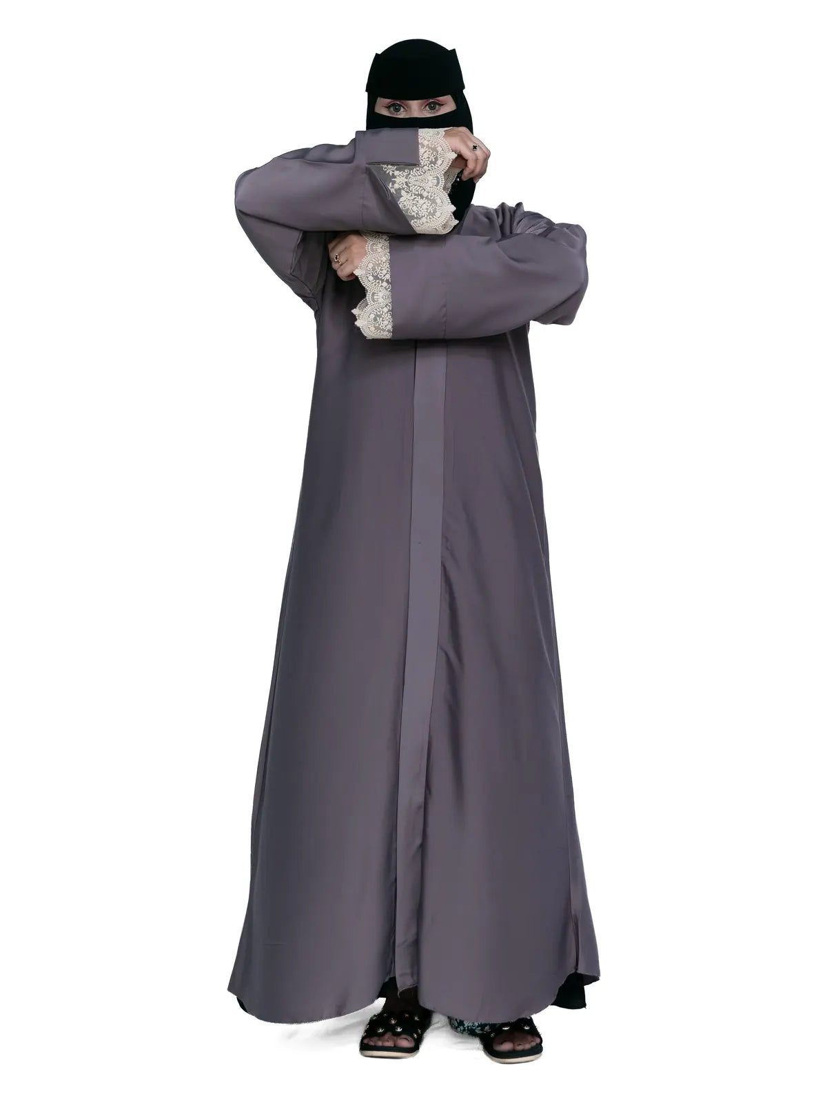 Lilac Lace-Cuff Abaya in Lilac