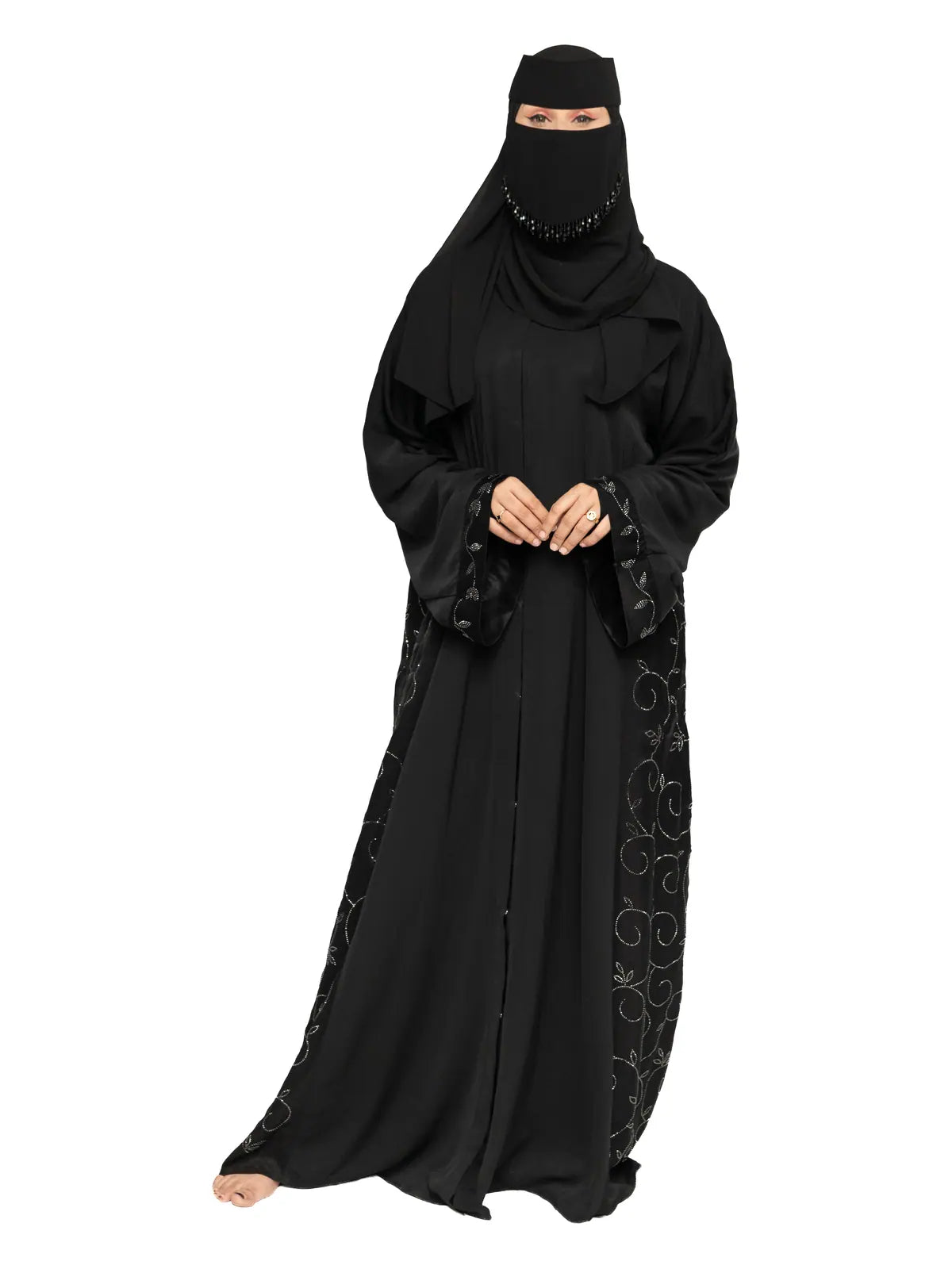 Black Silver-Vine Abaya in Black