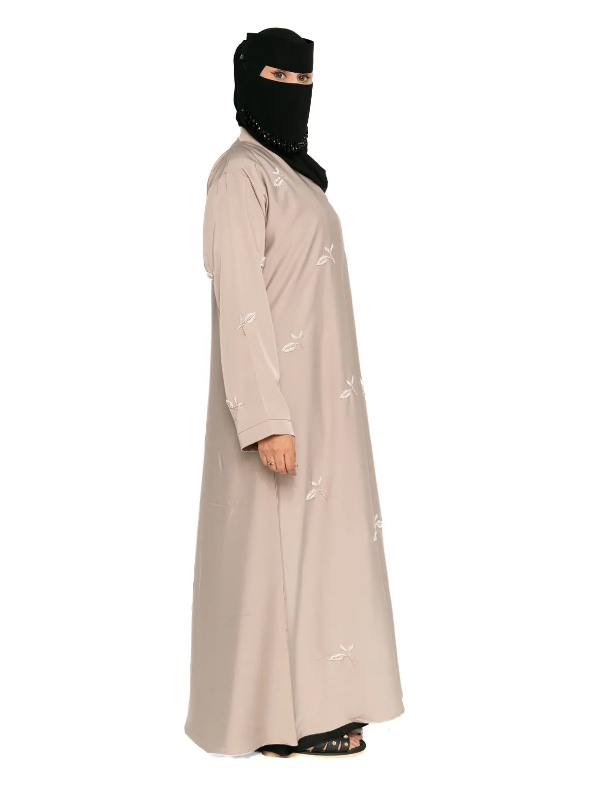 Leaf-Embroidered Abaya in Oat